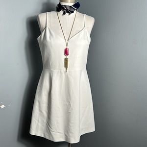 FRENCH CONNECTION Whisper Sundae V-Neck Mini Dress size 10